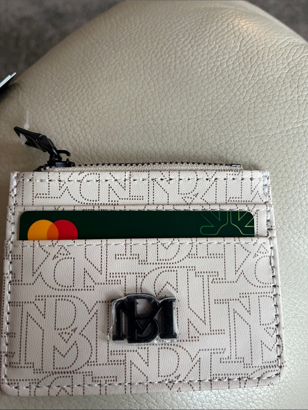 Badgley Mischka Cream Monogram Card Wallet with Black Logo- holds cards & cash !